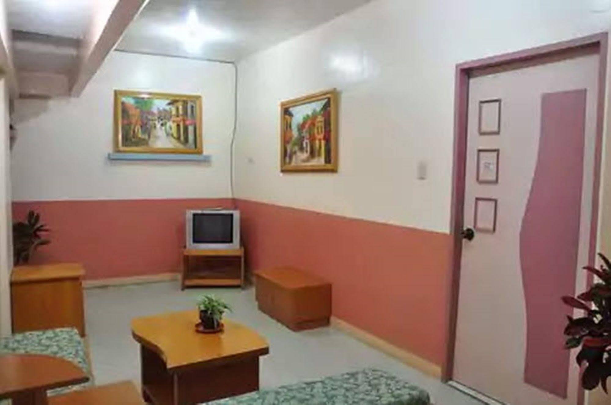 Apartelle De Francesca Puerto Galera Eksteriør billede